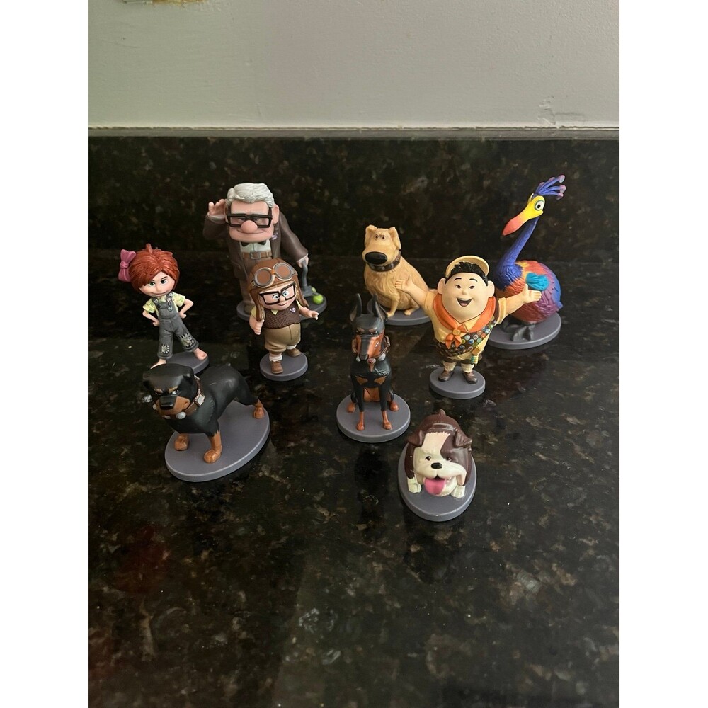 Disney Pixar UP 2in Figures(9)